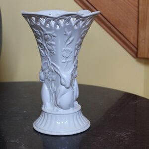 Lenox, Chelsea Crossing Large Spring  Rabbit Bunny Vase